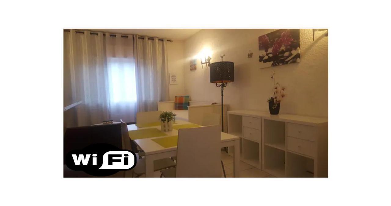 Quarteira Home Beach Ferias Tranquilas A 1Km Da Praia Totalmente Renovado Exterior photo